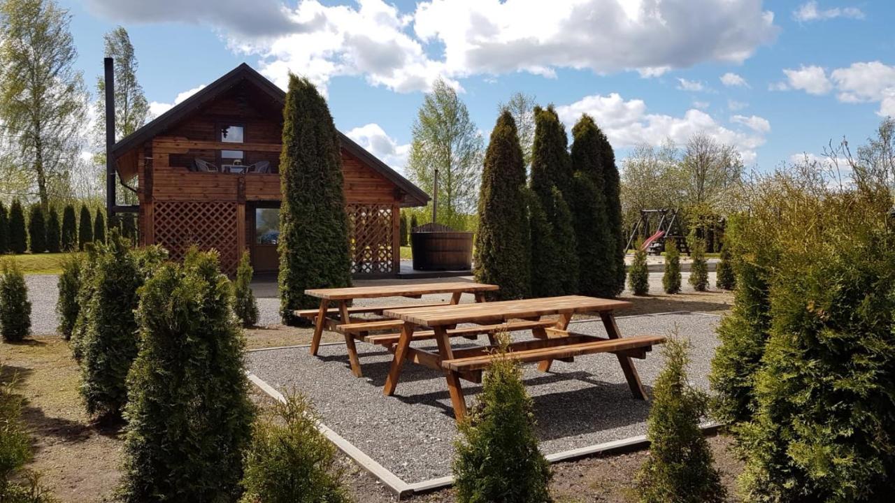 Viesu Namins Dalderi Villa Varakļāni Kültér fotó